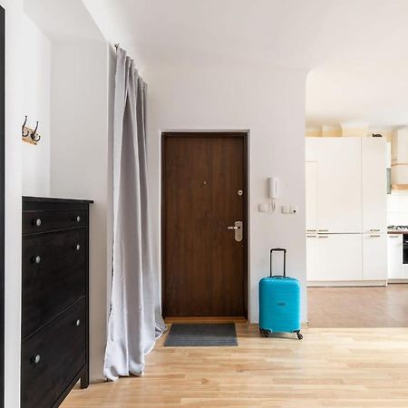 Rent Like Home - Sniadeckich 1/15 วอร์ซอ ภายนอก รูปภาพ